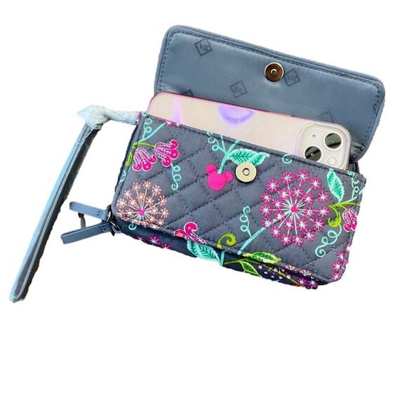 Vera Bradley Disney Mickey and Friends Gray All in One Crossbody Wristlet by NWT - Picture 3 of 10